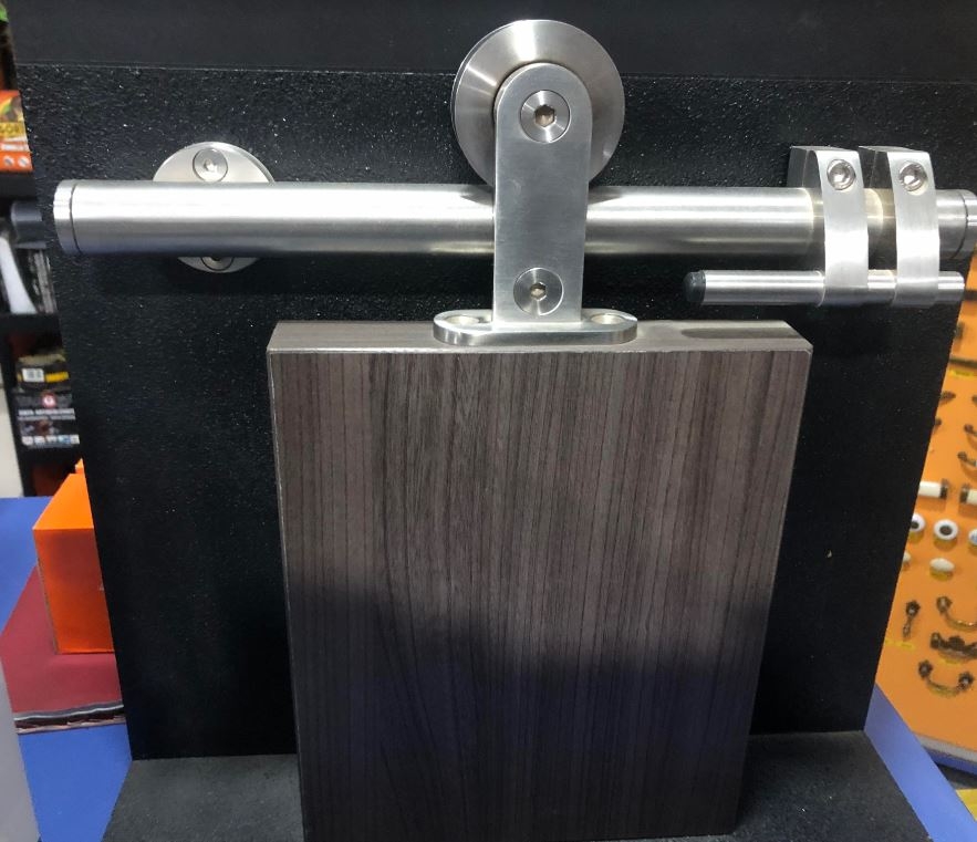 JUEGO ACCESORIOS+GUIA 2MTS SCM-01 INOX MADERA AP